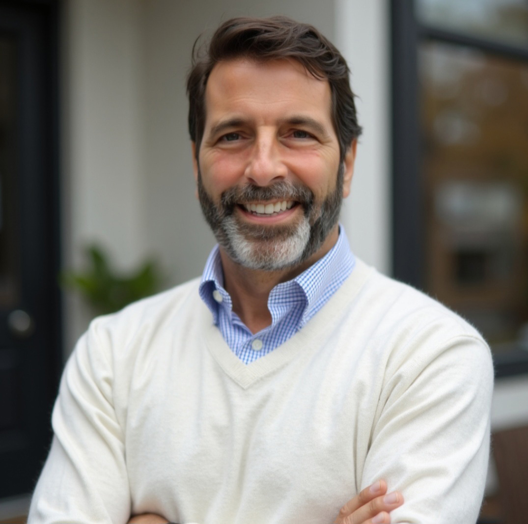 Headshot of Glen Caruso