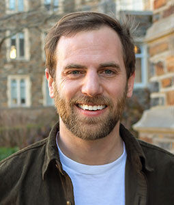 Joseph Quinn