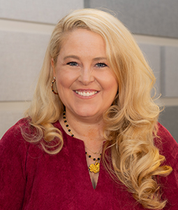Catherine Wiggins headshot