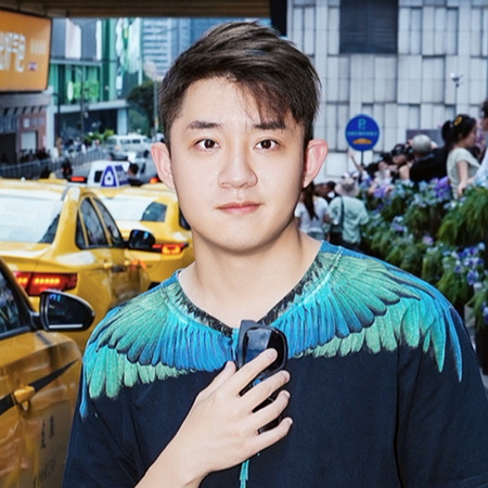 Di Zhang headshot